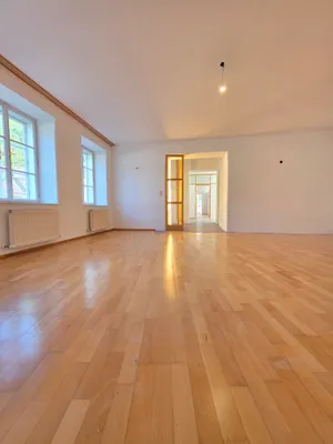 7-Zimmer-Gewerbeimmobilie mieten in Salzburg Stadt – 118 m², € 2.795 – Bild 10 von 17
