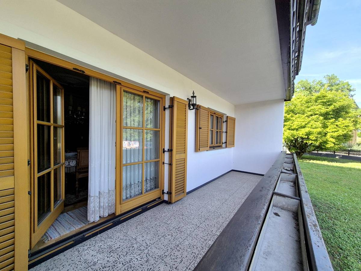 Gepflegtes Zweifamilienhaus mit großzügigem Garten und viel Platz - Langenstein/Mauthausen - Ansicht 3