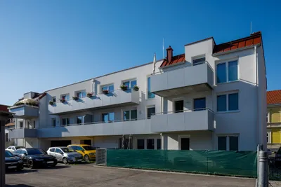2-Zimmer-Wohnung mieten in Baden – 59,44 m², € 860