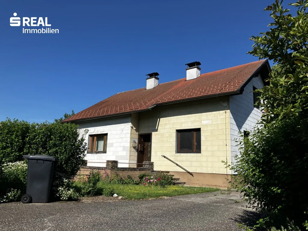 Gepflegtes Einfamilienhaus in idyllischer Stadt- und Landlage - Ansicht 2