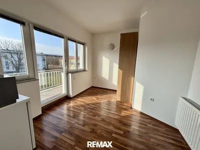 1-Zimmer-Wohnung kaufen in Steyr – 15,24 m², € 45.720 – Bild 2 von 5