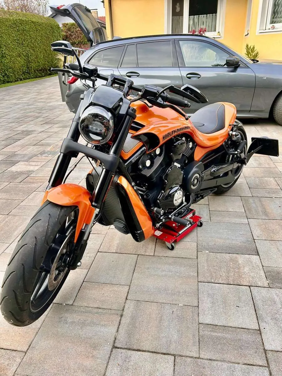 Harley-Davidson V-Rod