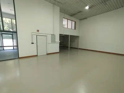 Gewerbeimmobilie mieten in Klagenfurt – 382 m², € 9 – Bild 4 von 8