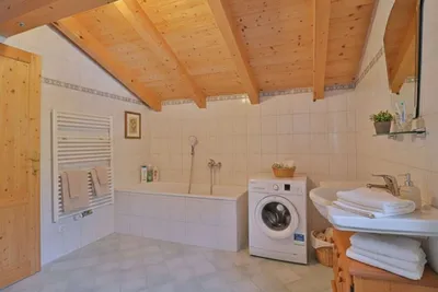 4-Zimmer-Haus kaufen in Kitzbühel – 108 m², € 749.000 – Bild 7 von 8