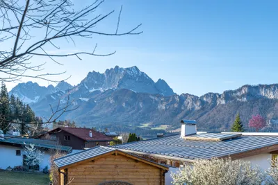 5-Zimmer-Haus kaufen in Kitzbühel – 300 m², € 3.000.000 – Bild 7 von 8