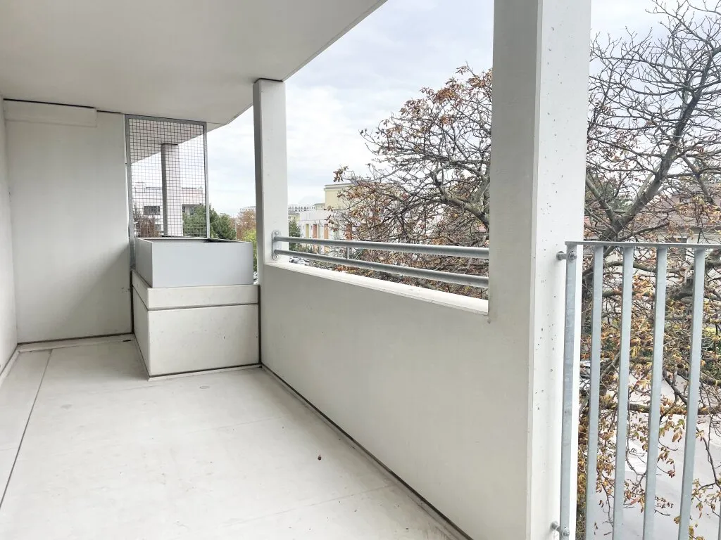 PROVISIONSFREI VOM EIGENTÜMER! 2-ZIMMER-WOHNUNG MIT LOGGIA UND GUTER ANBINDUNG! - Ansicht 2
