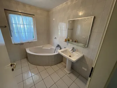 Haus kaufen in Steyr-Land – 800 m², € 390.000 – Bild 5 von 6
