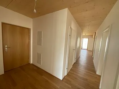 3-Zimmer-Wohnung mieten in Bruck-Mürzzuschlag – 86 m², € 1.143 – Bild 1 von 10