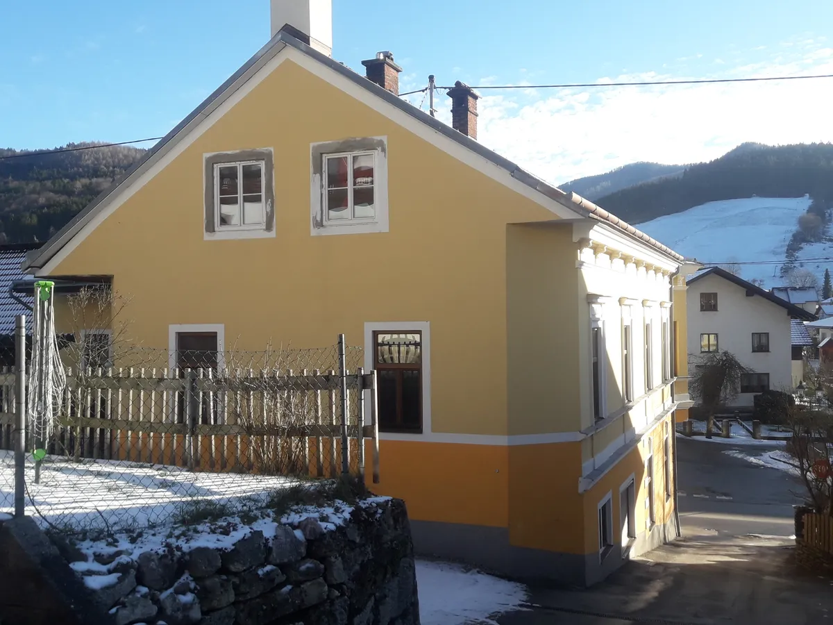 Mehrparteienhaus - Ansicht 2