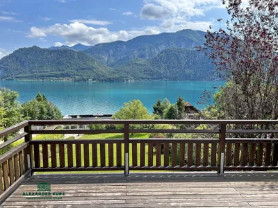Grundstück kaufen in Vöcklabruck – 2 200 m², € 3.100.000