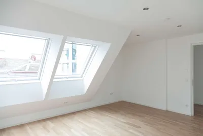 ROCHUSMARKTNÄHE: EXKLUSIVE DACHGESCHOßWOHNUNG IN PASSIVHAUSSTANDARD – Bild 3