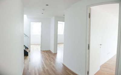 ROCHUSMARKTNÄHE: EXKLUSIVE DACHGESCHOßWOHNUNG IN PASSIVHAUSSTANDARD