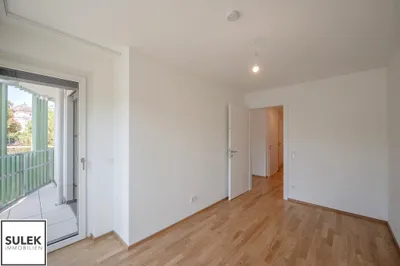 Nahe U4: Kompakte 3-Zimmer-Wohnung mit Balkon für Paare oder kleine Familien | Erstbezug - Rondelle XIV - Top 6 – Bild 3