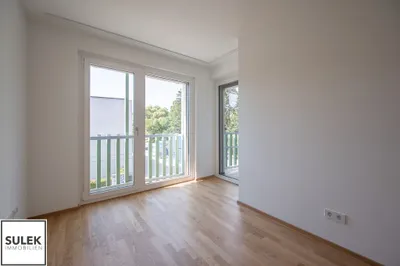 Nahe U4: Kompakte 3-Zimmer-Wohnung mit Balkon für Paare oder kleine Familien | Erstbezug - Rondelle XIV - Top 6 – Bild 2