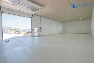 Immobilie mieten in Baden – 220 m², € 2.916 – Bild 2 von 23