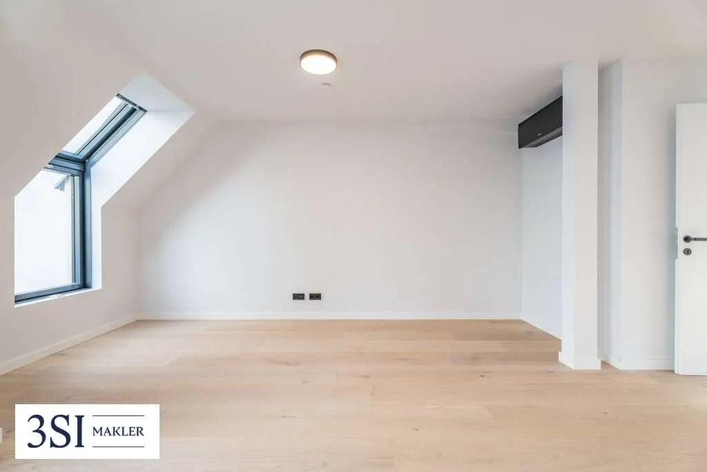 Modernes Wohnen über den Dächern: Charmante 2-Zimmer-Dachgeschoßwohnung mit Terrasse - Widok 3
