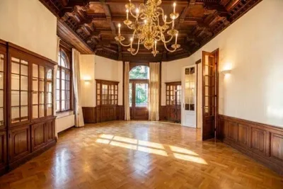 Repräsentative Palaiswohnung vollklimatisiert mit Terrasse und Garagen im Botschaftsviertel – Bild 3