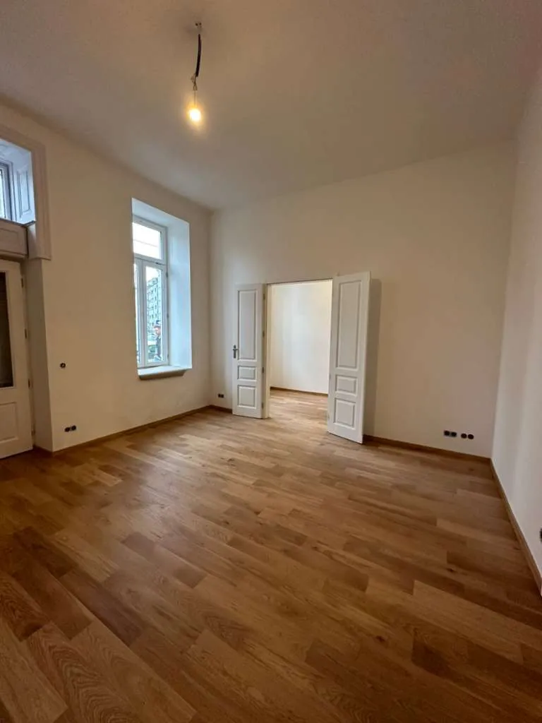 WUNDERSCHÖNE 2 ZIMMER WOHNUNG nähe Landstraße - Ansicht 3