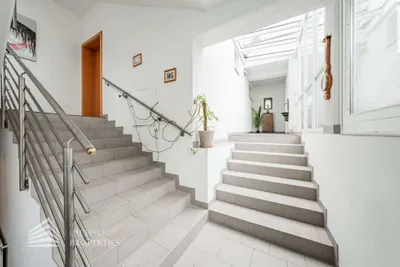 8-Zimmer-Gewerbeimmobilie mieten in Wien – 326 m², € 12.500 – Bild 36 von 49