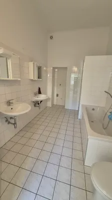 3 Zimmer WG tauglich im Herzen von Wien direkt bei U3 Schweglerstraße – Bild 3