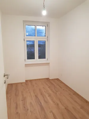 2-Zimmer-Wohnung mieten in Wiener Neustadt – 55 m², € 568 – Bild 3 von 8