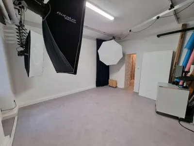 Gewerbeimmobilie mieten in Wien – 110 m², € 289 – Bild 4 von 5