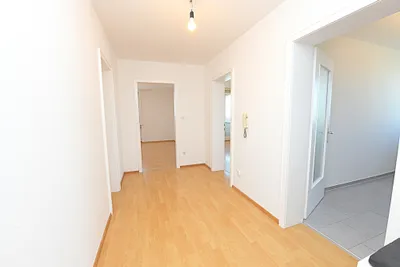 2-Zimmer-Wohnung mieten in Dornbirn – 55,2 m², € 1.310 – Bild 14 von 21
