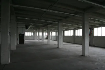 Gewerbeimmobilie mieten in Wien – 5 600 m², € 4