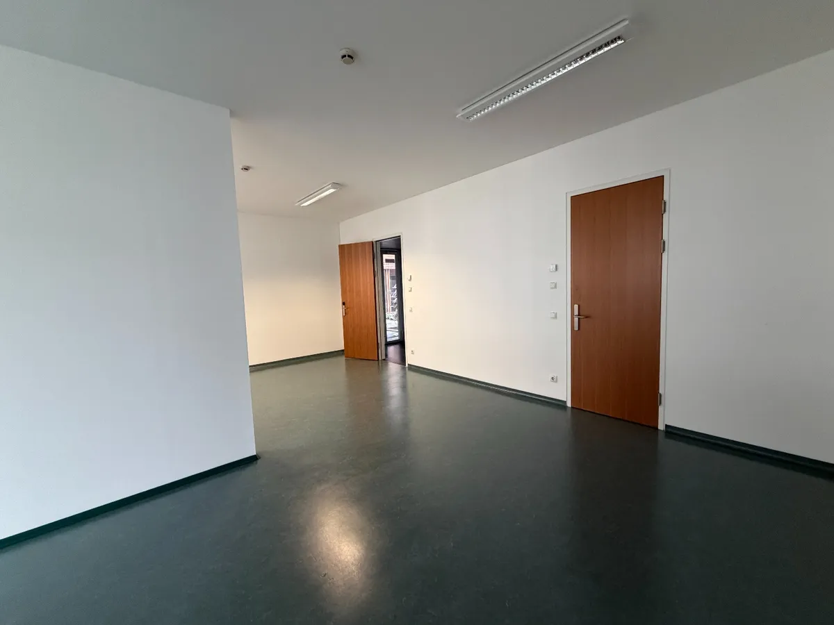 Flexibles 64 m² Büro mit Top-Anbindung im Smart Business Center Graz-West - Ansicht 3