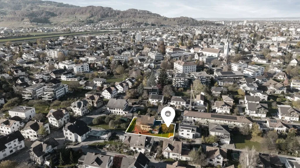 Großes Grundstück mit Altbestand in Lustenau - Sanierungsprojekt mit Potential - Ansicht 2