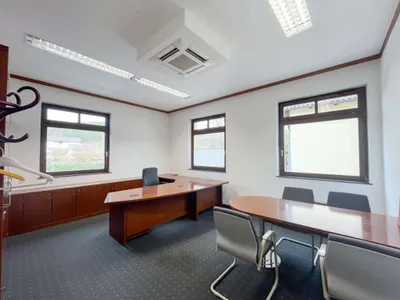5-Zimmer-Gewerbeimmobilie mieten in Wiener Neustadt Land – 135 m², € 6 – Bild 6 von 11