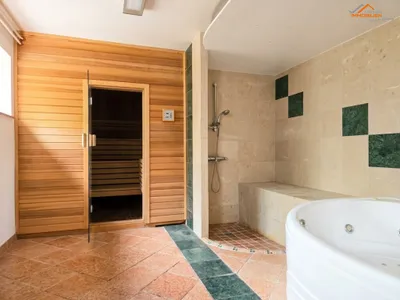 8-Zimmer-Gewerbeimmobilie kaufen in Wiener Neustadt Land – 205 m², € 497.000 – Bild 9 von 13
