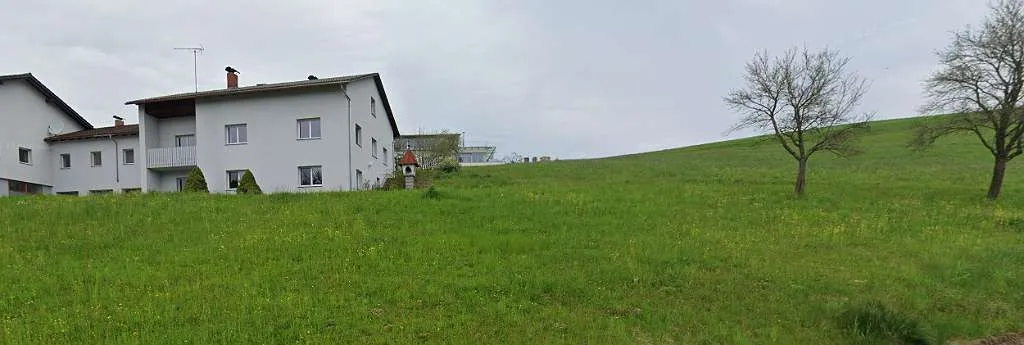 Große Wohnung mitten im Grünen - Terrasse & große Garage - in der Nähe Rohrbach - Ansicht 2