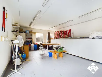 8-Zimmer-Gewerbeimmobilie kaufen in Kufstein – 815 m², € 1.590.000 – Bild 28 von 31