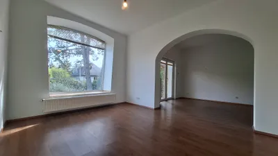 Haus zur Miete in 1230 Wien