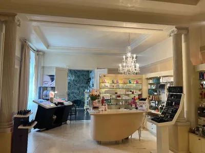 8-Zimmer-Gewerbeimmobilie mieten in Salzburg Stadt – 228 m², € 3.980 – Bild 5 von 14