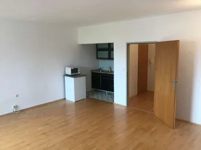 1-Zimmer-Wohnung mieten in Linz – 40 m², € 550 – Bild 4 von 7