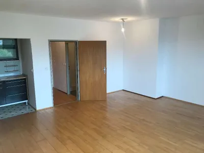 1-Zimmer-Wohnung mieten in Linz – 40 m², € 550 – Bild 3 von 7
