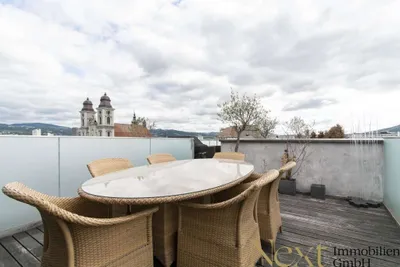 4-Zimmer-Wohnung mieten in Linz – 220 m², € 4.093 – Bild 3 von 17