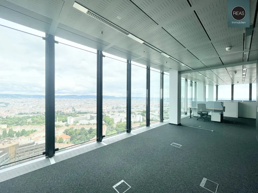 Komplette Etage im Hochhaus mit ausgezeichneter Infrastruktur und Panoramablick! - Ansicht 3