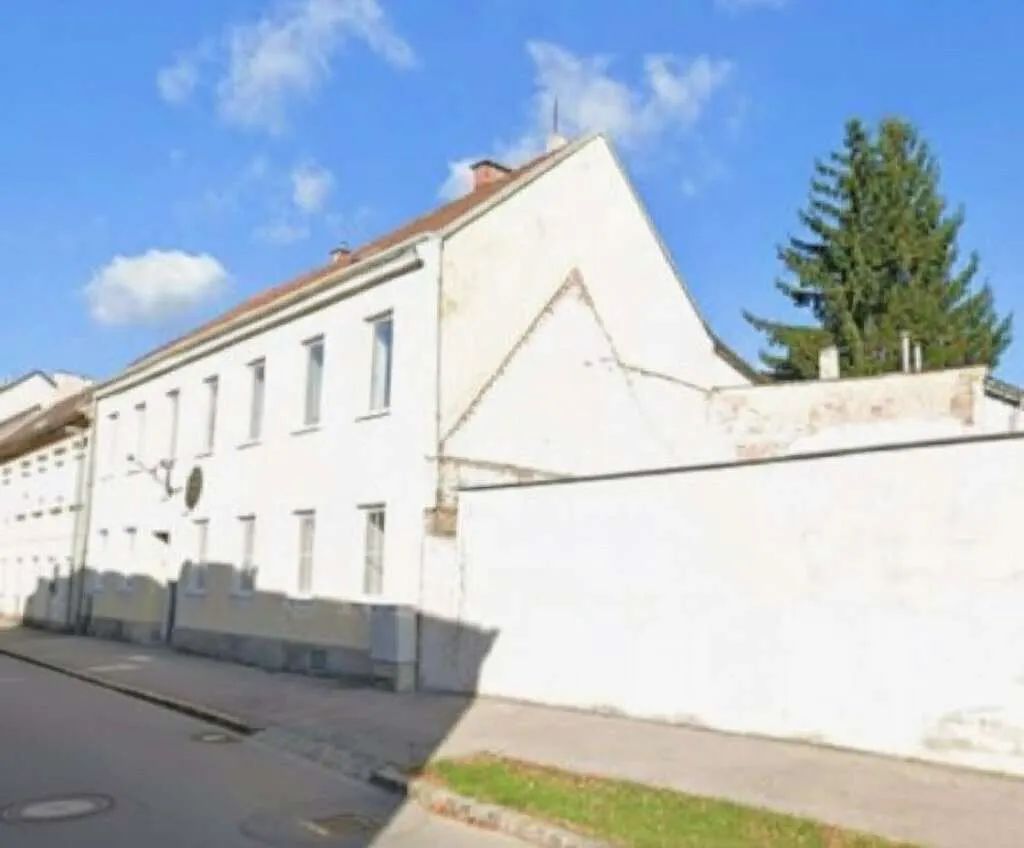 Apartment in Neunkirchen - View 3