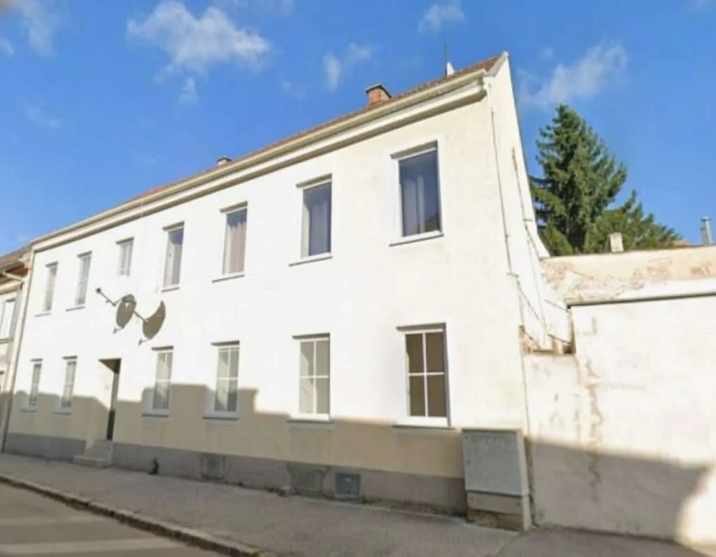 Apartment in Neunkirchen - View 2