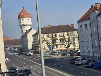 4-Zimmer-Wohnung mieten in Wiener Neustadt – 130 m², € 1.187 – Bild 2 von 19