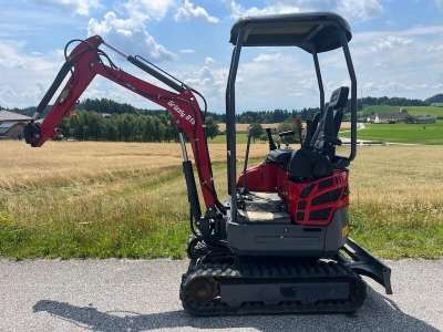 Bagger Grizzly B15 / KME15 Baumaschine