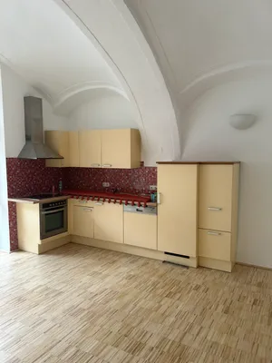 1-Zimmer-Wohnung mieten in Linz Land – 83 m², € 999 – Bild 4 von 8