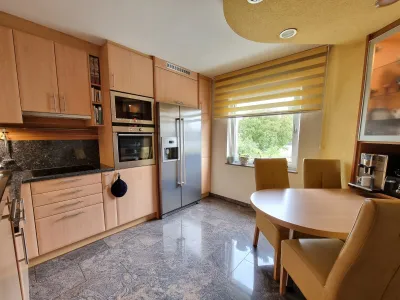 6-Zimmer-Haus kaufen in Linz Land – 202 m², € 599.000 – Bild 8 von 22