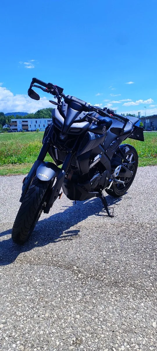 Yamaha MT