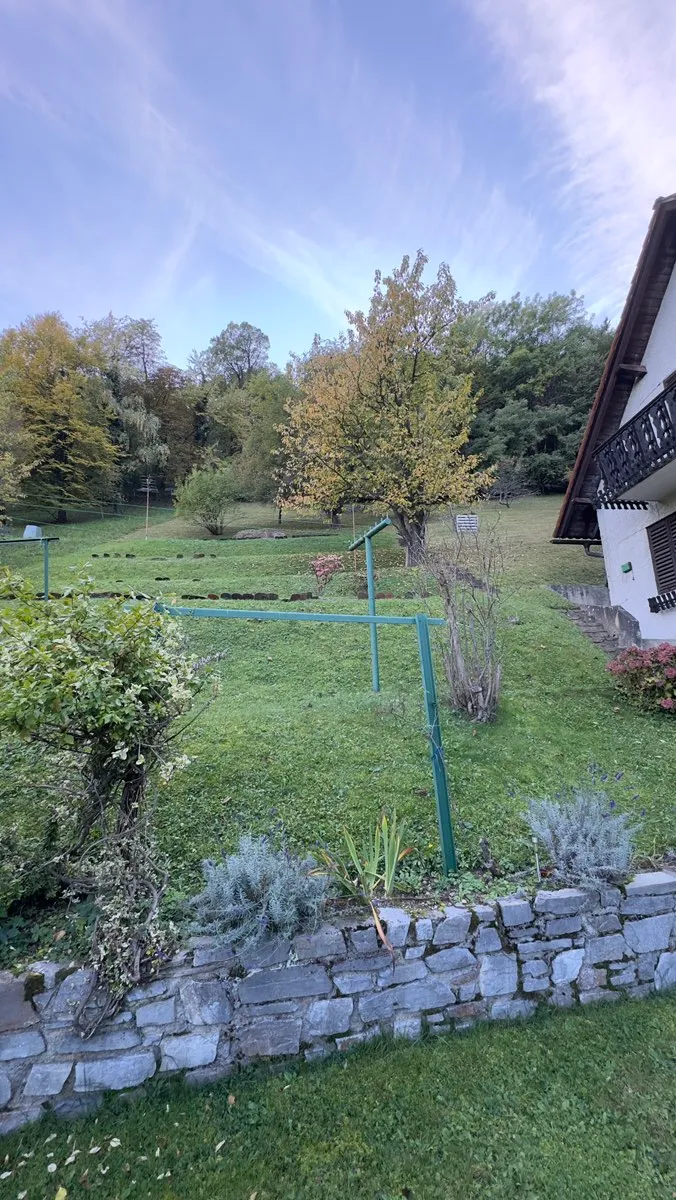Einfamilienhaus mit großem Grundstück im Grünen und Blick über Graz - Ansicht 3