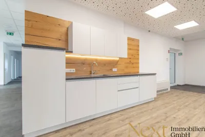 Gewerbeimmobilie mieten in Linz Land – 894 m², € 12.761 – Bild 4 von 12