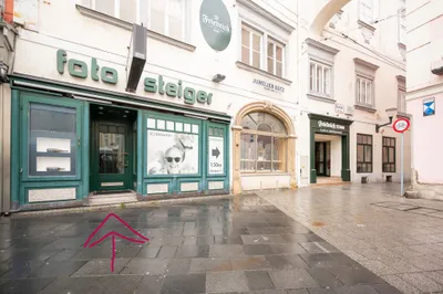 Gewerbeimmobilie kaufen in Wiener Neustadt – 176 m², € 288.000
